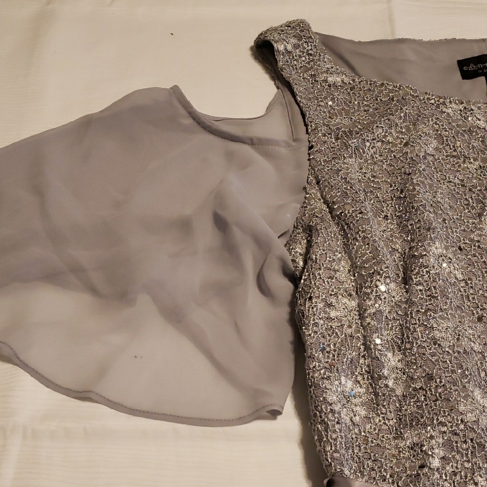 Gray Tan Sequin Tie Front Flutter Sleeve Blouse - Picture 4 of 7